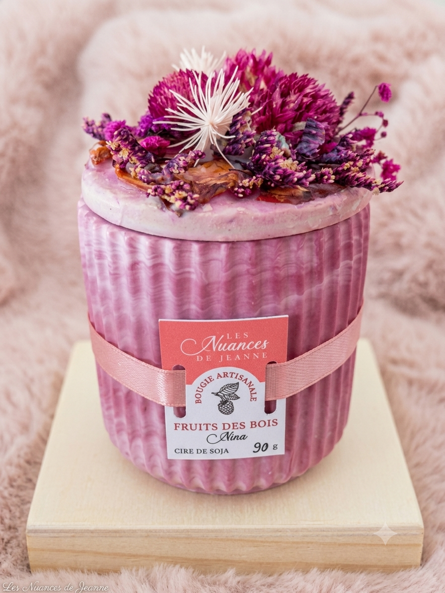 Bougie parfumée Fruits des bois "NINA"