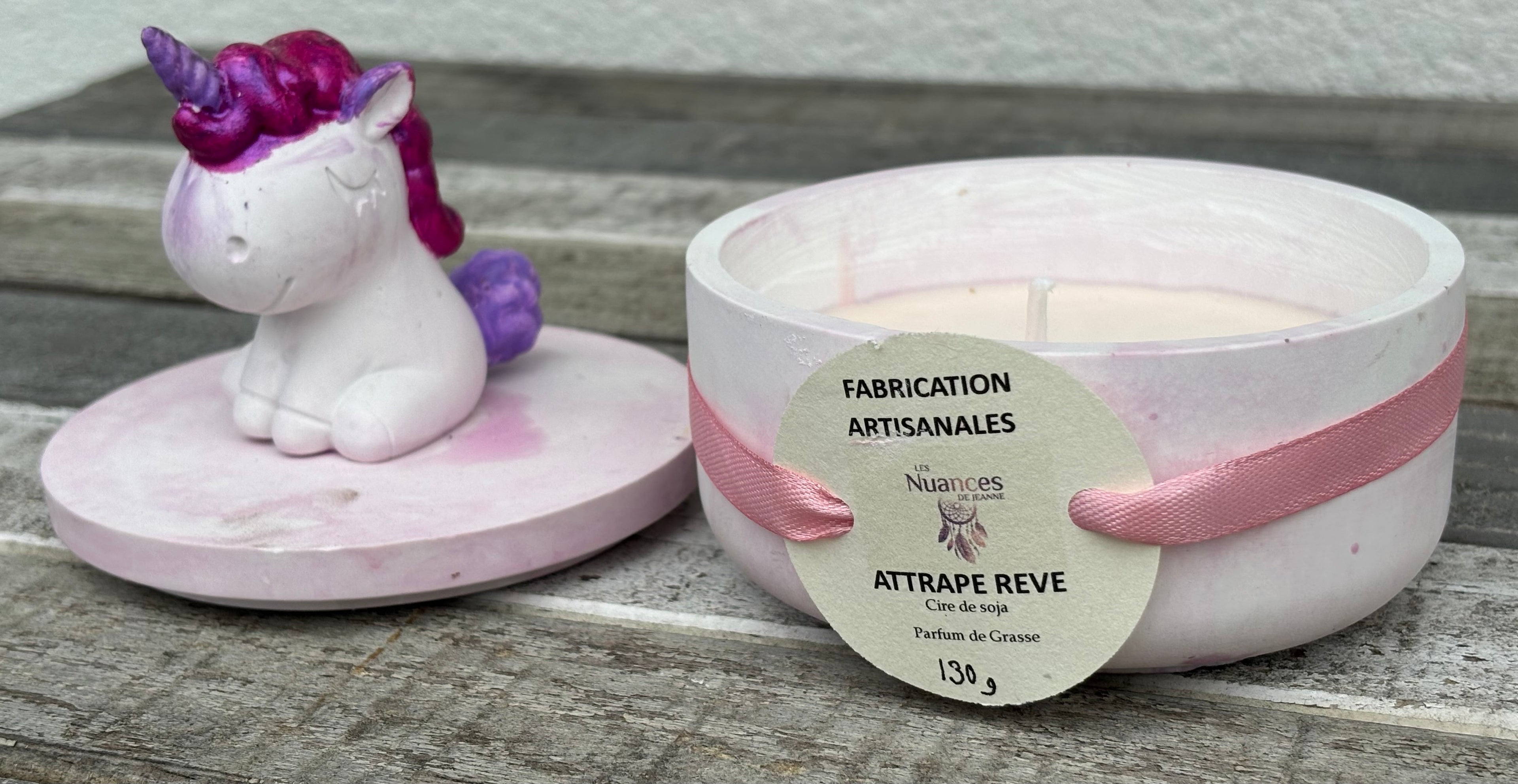 Bougie parfumée "Attrape Rêve" avec sa petite licorne